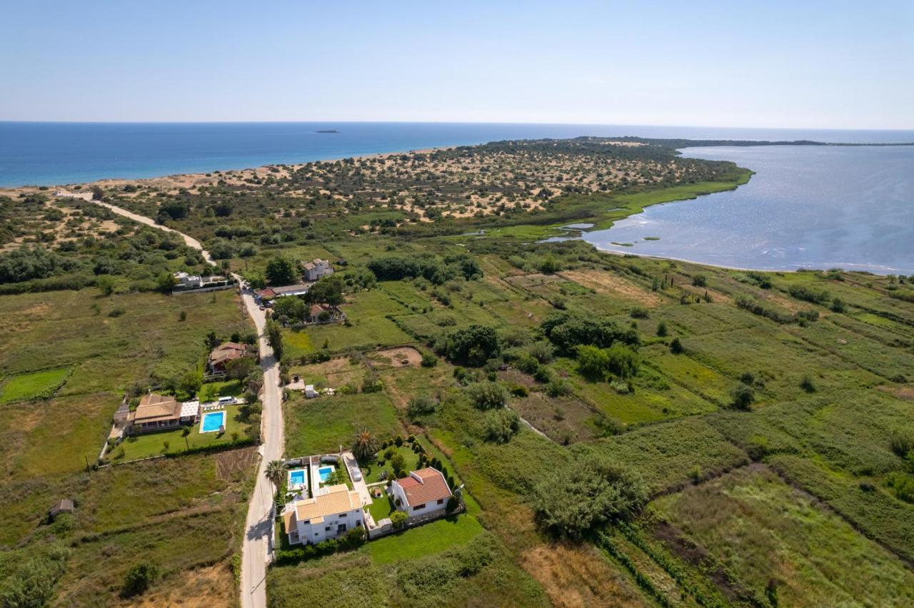 Issos Beach Villa Línia Exterior foto
